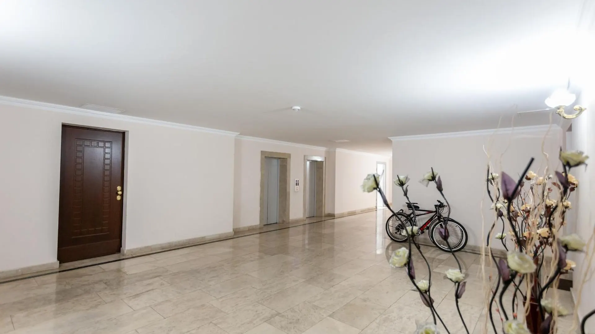Serviced Apartment On Rustaveli Avenue 9 第比利斯 0*,