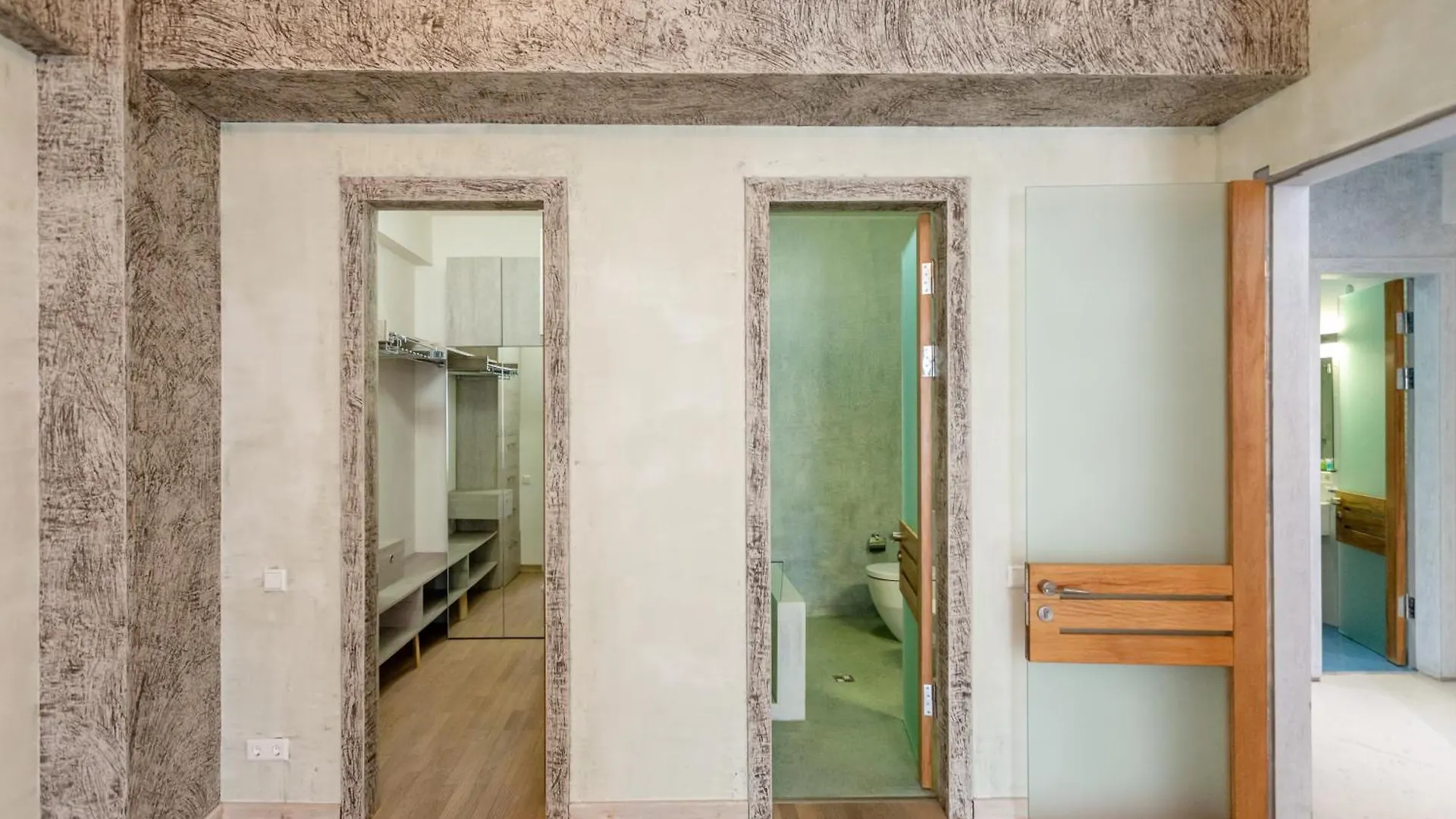 Serviced Apartment On Rustaveli Avenue 9 第比利斯 格鲁吉亚